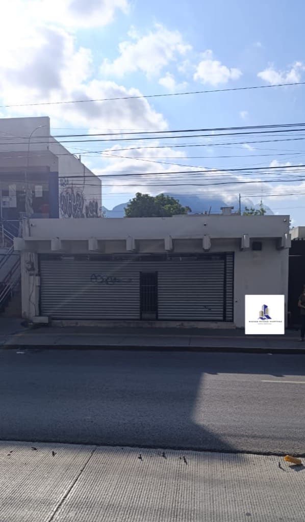 Local en Venta en colonia Central