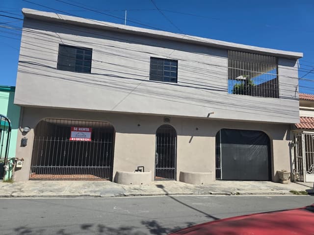 Renta Casa 5 recamaras en las Puentes, San Nicolas de los Garza