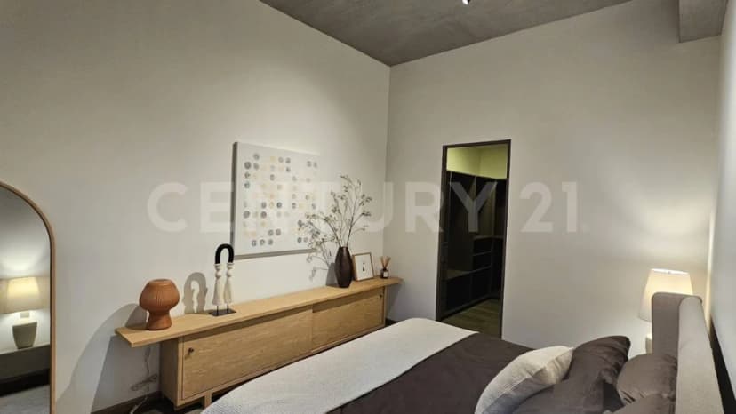 Gallery preview 2