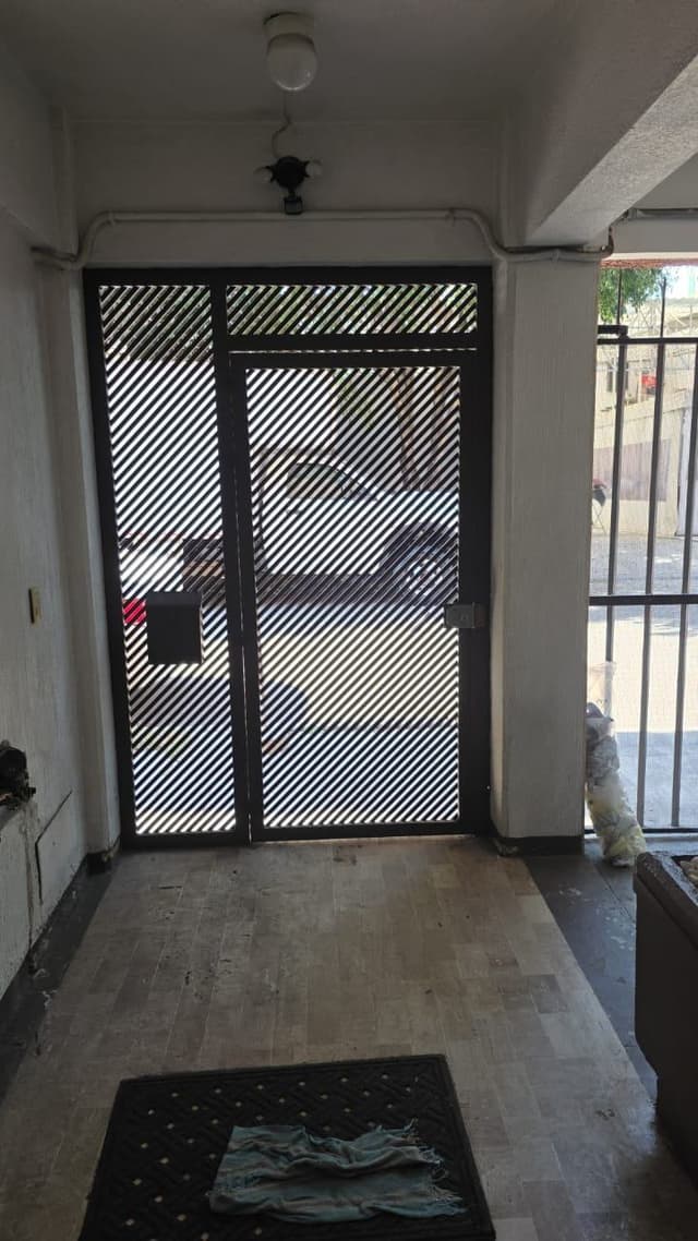 Rento departamento en condominio