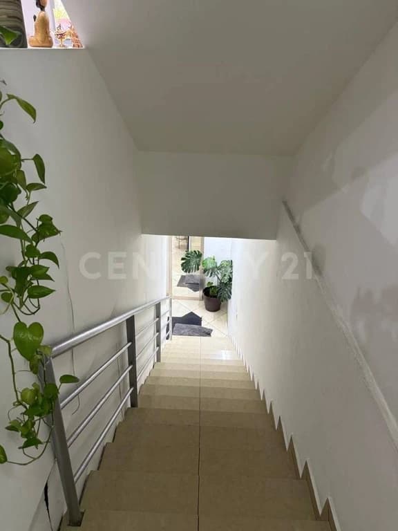 Gallery preview 3