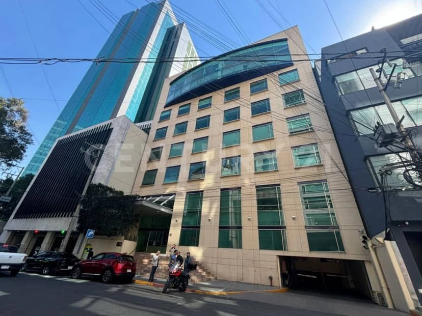 Gallery main