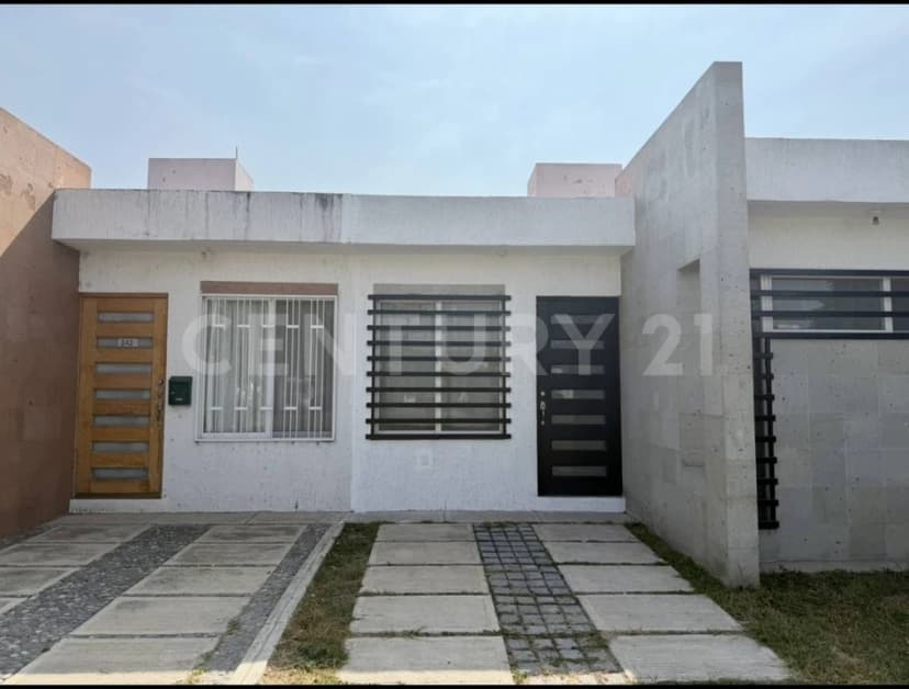 Gallery main
