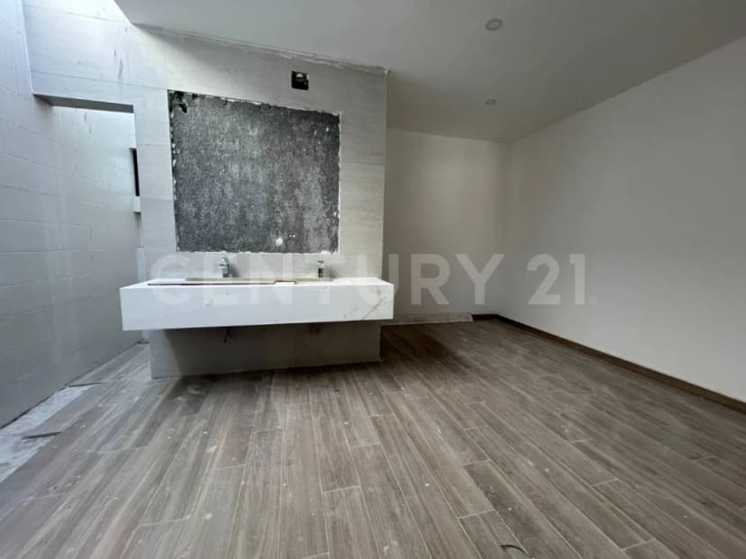 Gallery preview 3