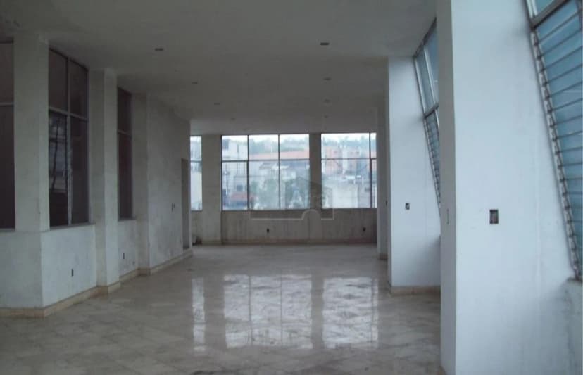 Gallery main
