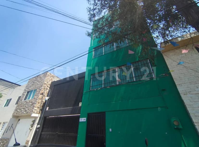 Gallery main