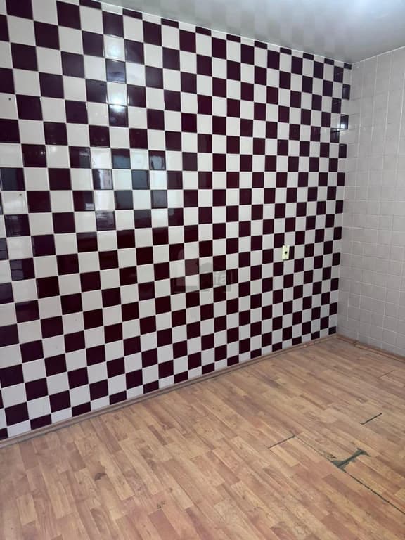 Gallery main