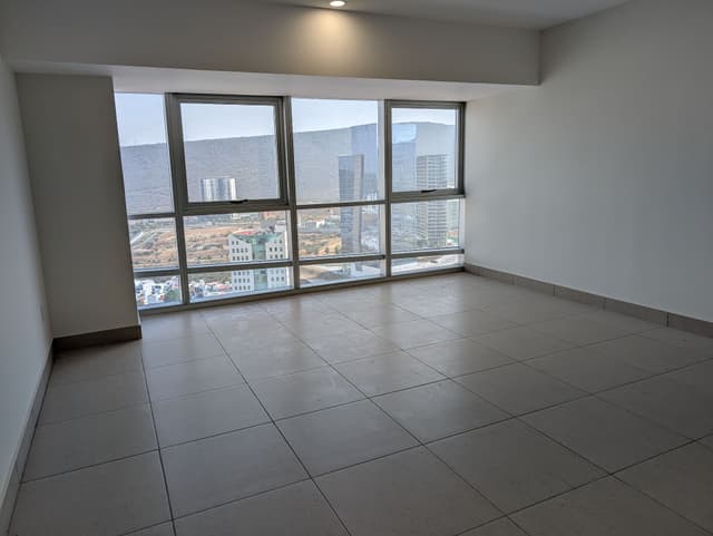 Consultorio Médico en renta Nivel Penthouse: Posiciona tu Práctica en la Cima de Centro Sur