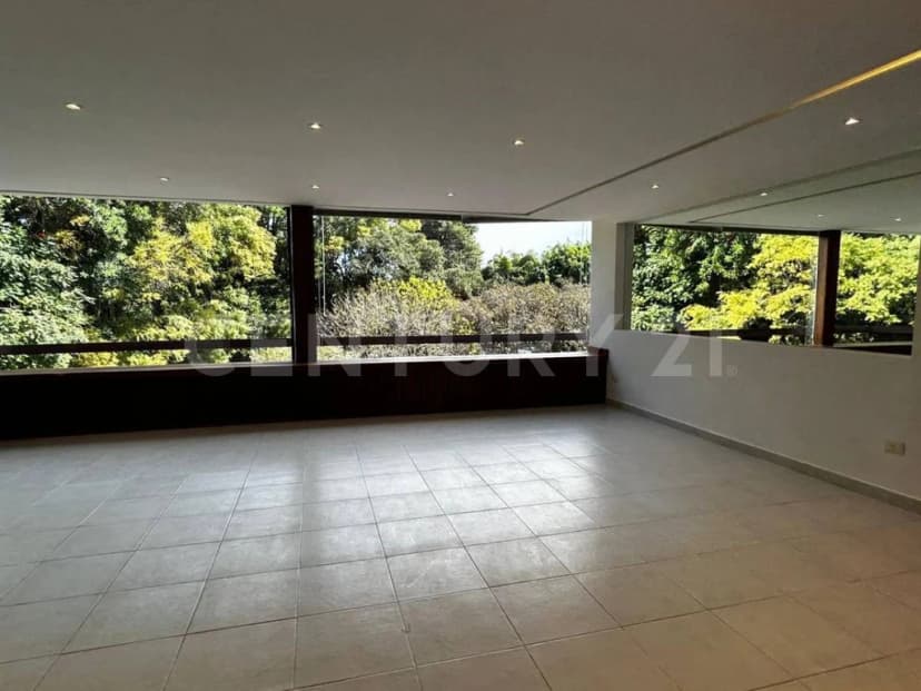 Gallery preview 3
