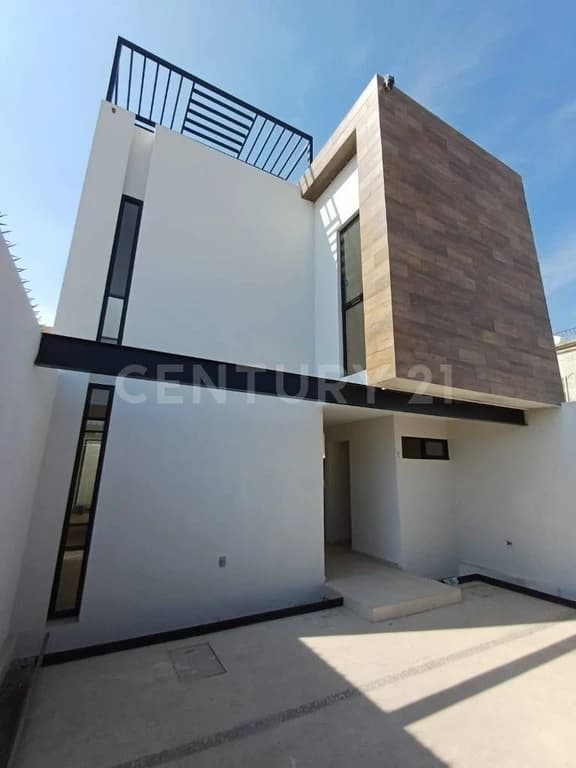 Gallery main