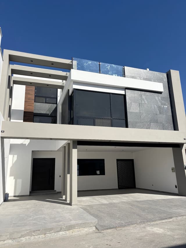 Hermosa casa en venta en Amorada Residencial – Etapa 3, Santiago, N.L.