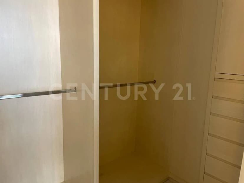 Gallery preview 2