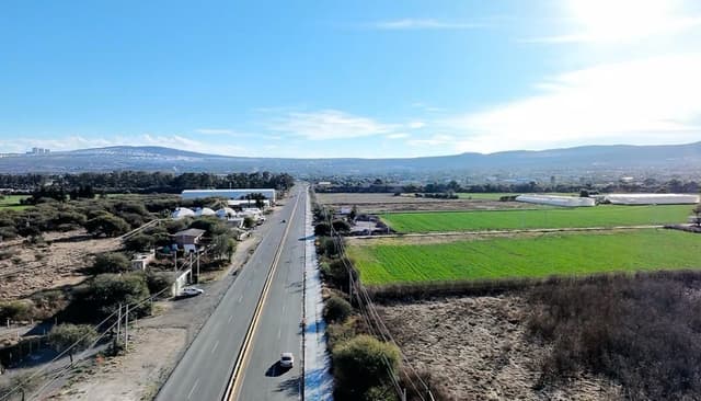 Terreno en venta cerca de Zibatá, Qro.