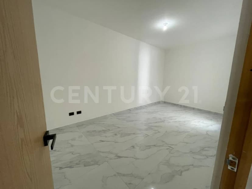 Gallery preview 3