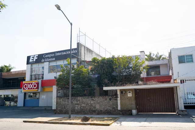 Oportunidad de Inversión en Av Golfo de Cortés | Ideal Para Desarrollo Vertical