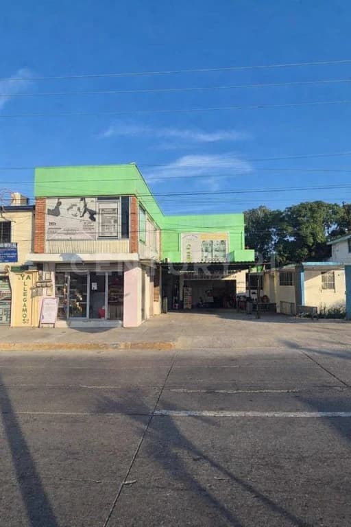 Gallery main