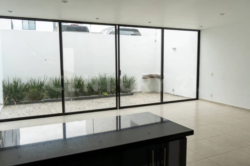 Gallery preview 3