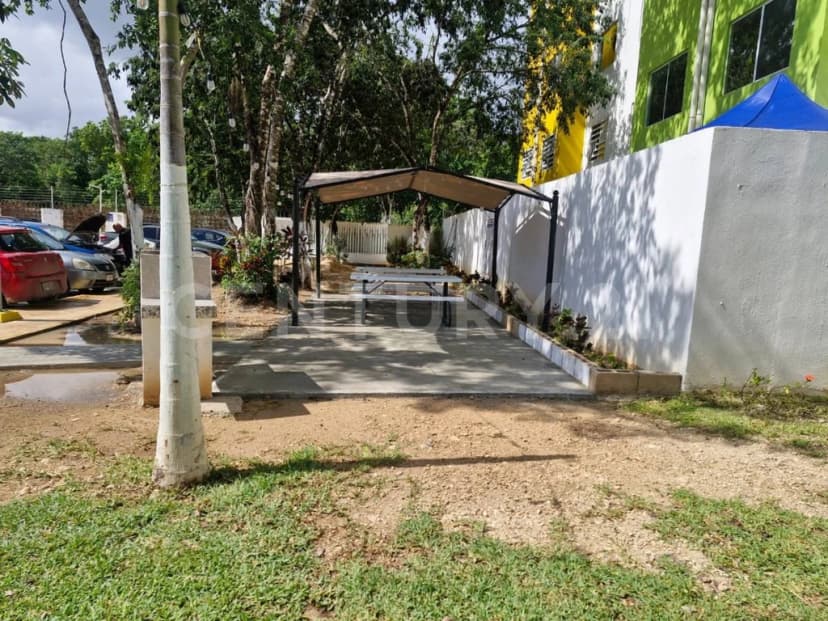 Gallery main