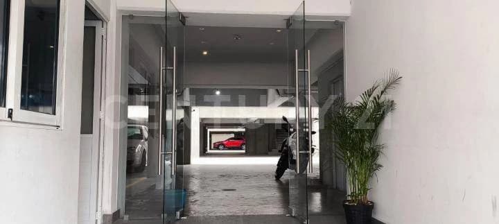 Gallery preview 3