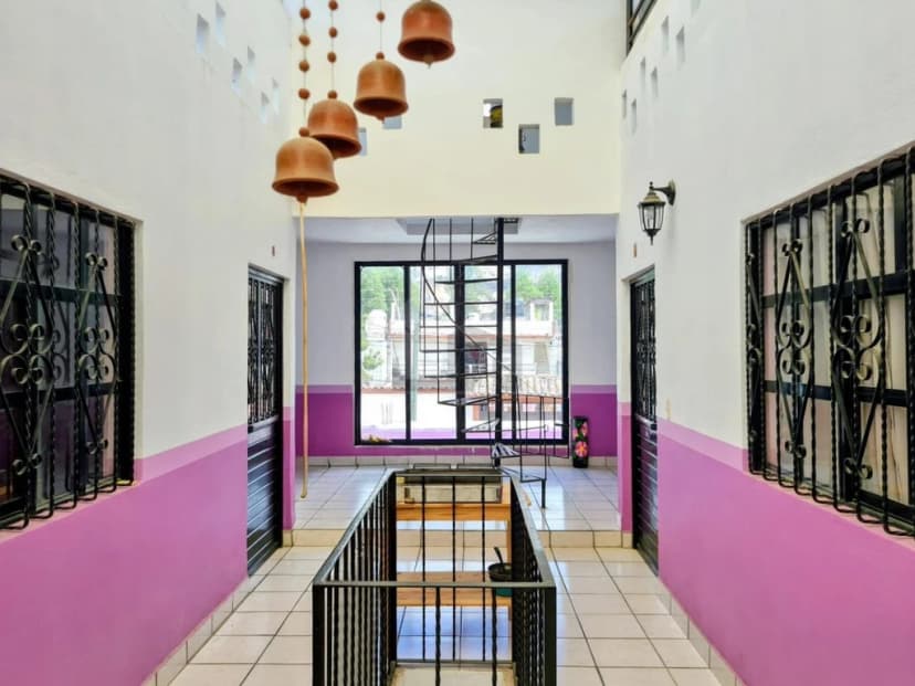 Gallery main