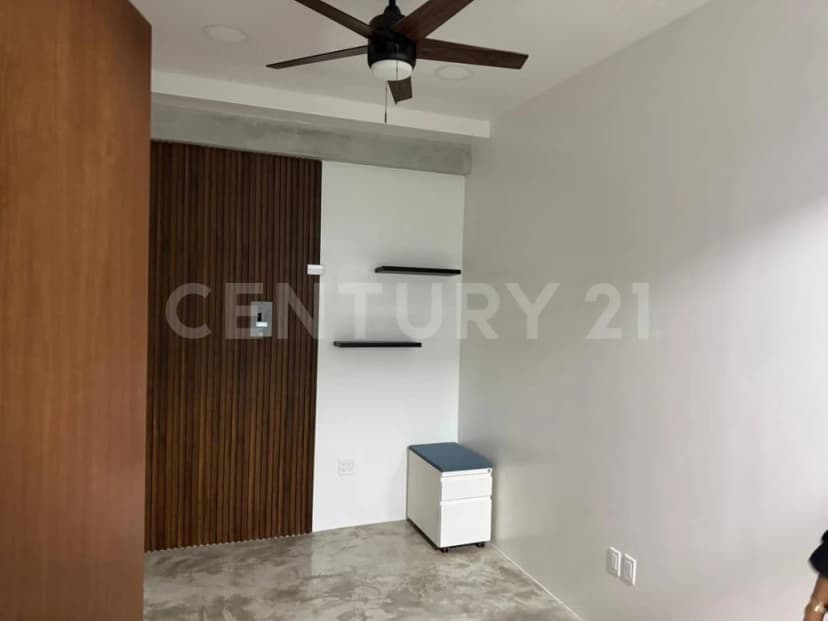 Gallery preview 3
