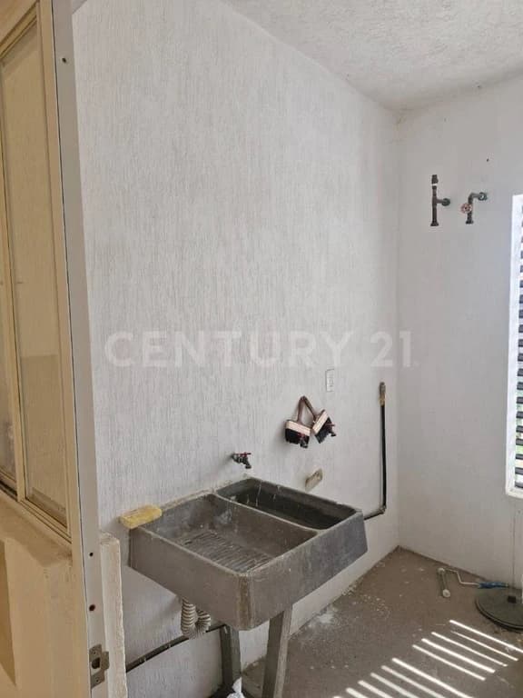 Gallery preview 3