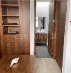 Gallery preview 3
