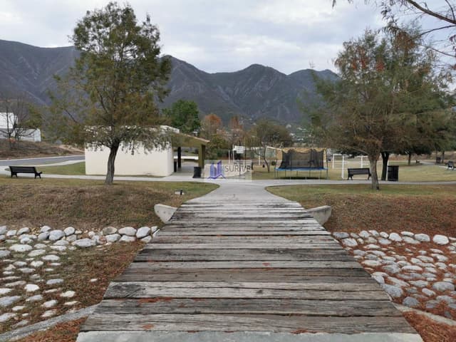 TERRENO VENTA RESIDENCIAL LOS OLIVOS ZONA SUR CARRETERA NACIONAL