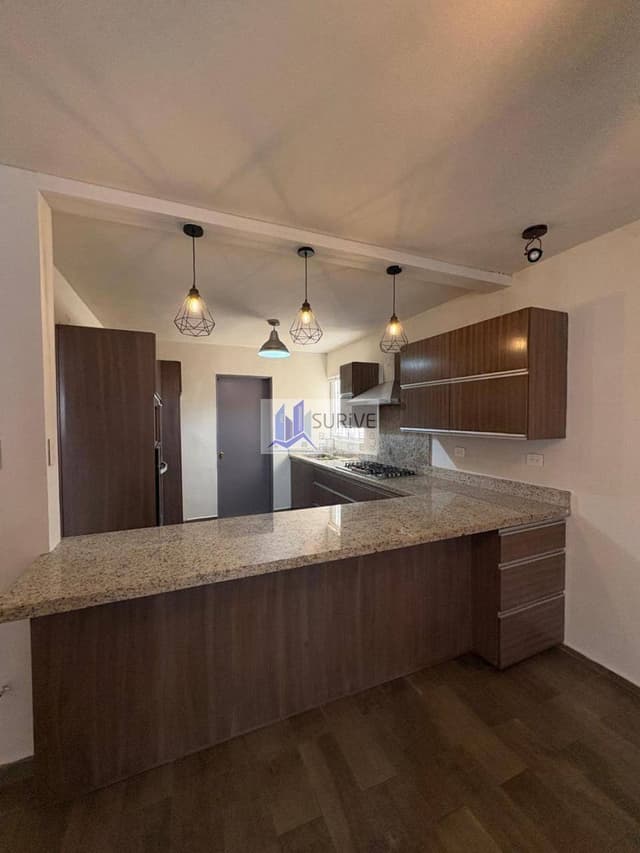 CASA VENTA COLINAS DEL HUAJUCO ZONA SUR CARRETERA NACIONAL