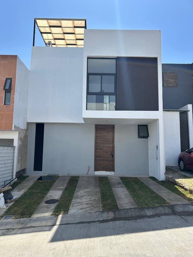 Estrena Casa en Senderos de Monteverde