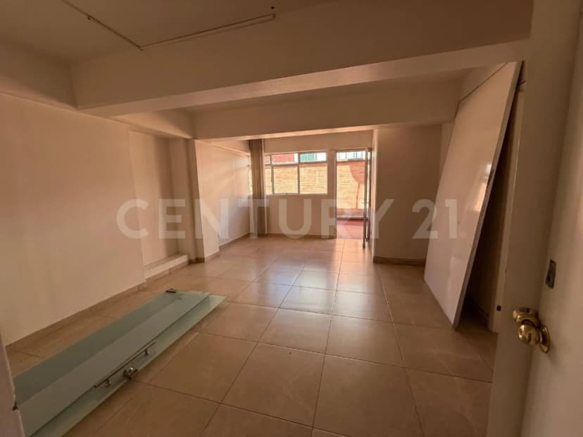 Gallery main