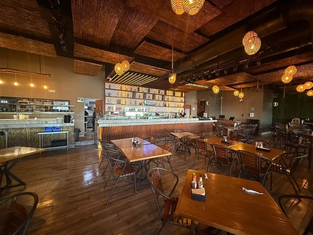 Local en Renta en Plaza Andenes San Nicolás