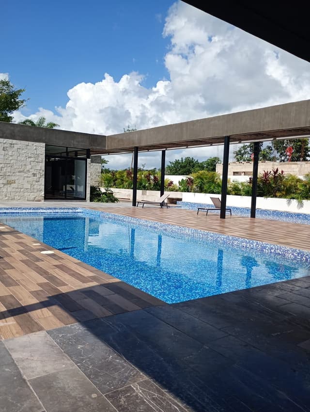 VENTA DE LOTE RESIDENCIAL, ENTREGA INMEDIATA, EN CONKAL, YUCATÁN