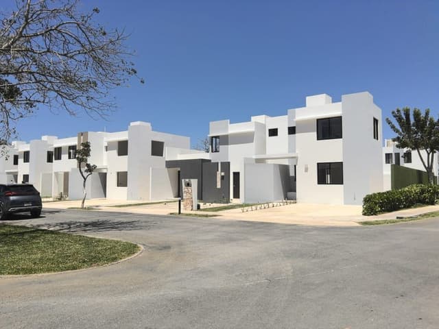 VENTA DE CASA RESIDENCIAL EN CD. CAUCEL