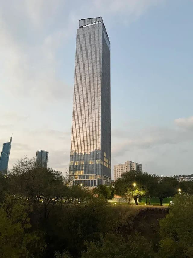 RENTA DEPARTAMENTO NUEVO AMUEBLADO Valle Oriente