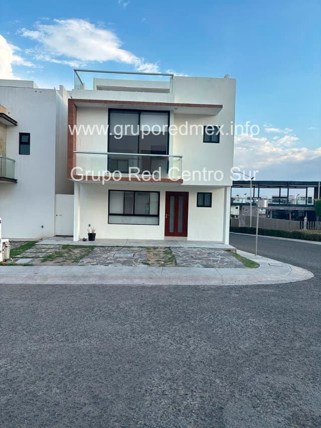 Casa en Venta en Esquina en Cumbres de Juriquilla, Queretaro