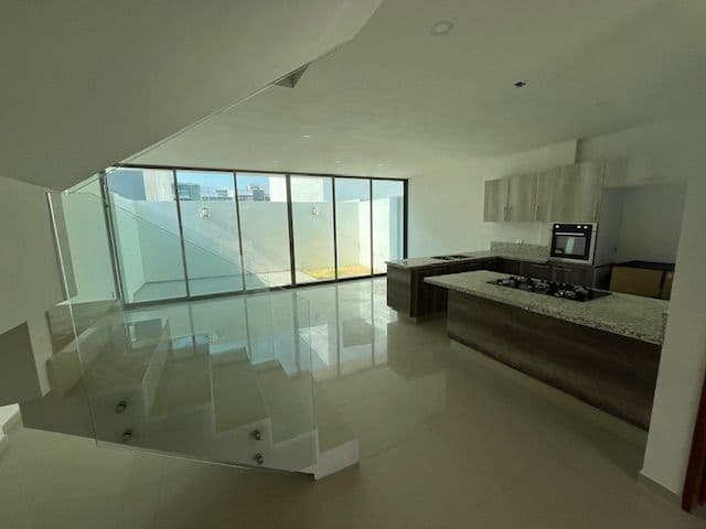 Gallery preview 3