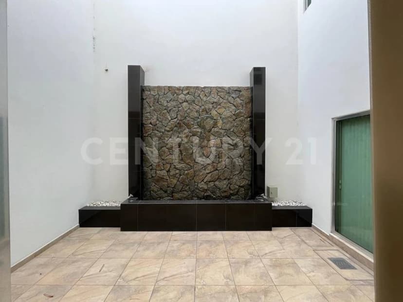 Gallery preview 3