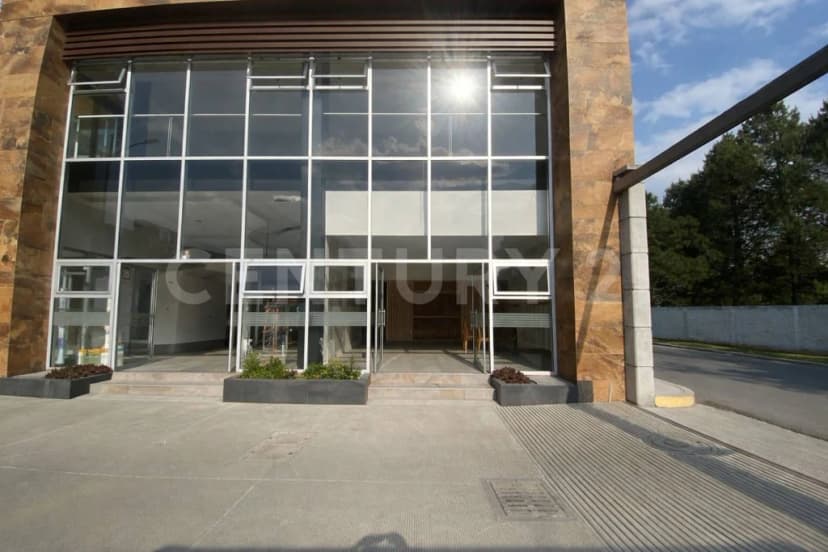 Gallery main