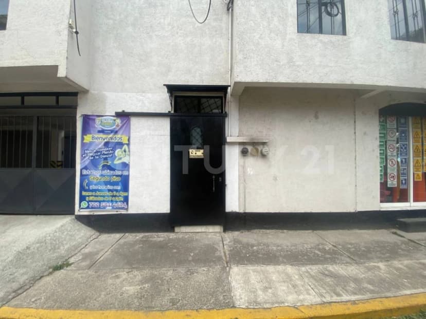 Gallery main