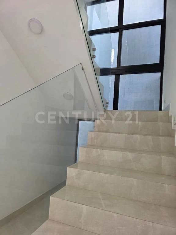 Gallery preview 2