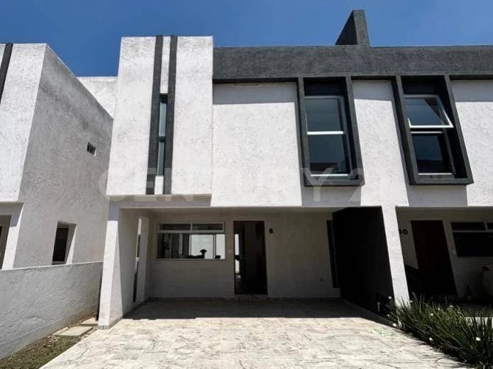 Gallery main