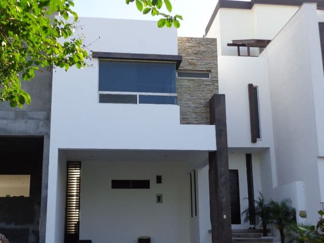 Casa en Renta, Cumbres Elite 8° sector Bosques de la cima