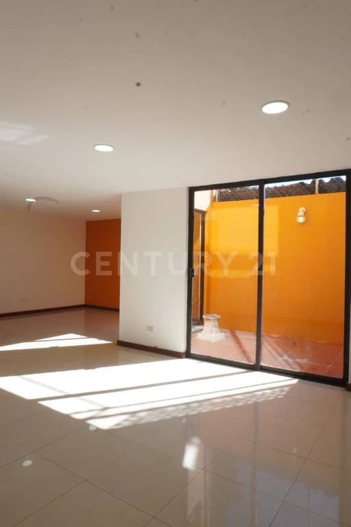 Gallery preview 3