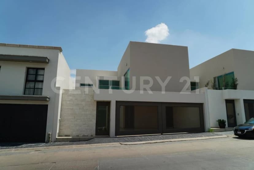 Gallery main