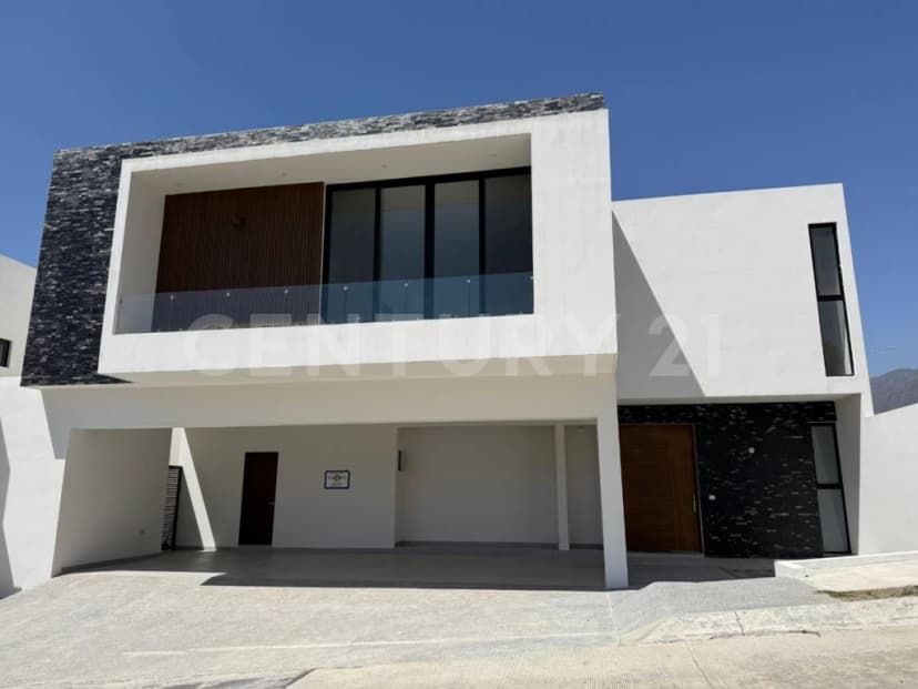 Gallery main