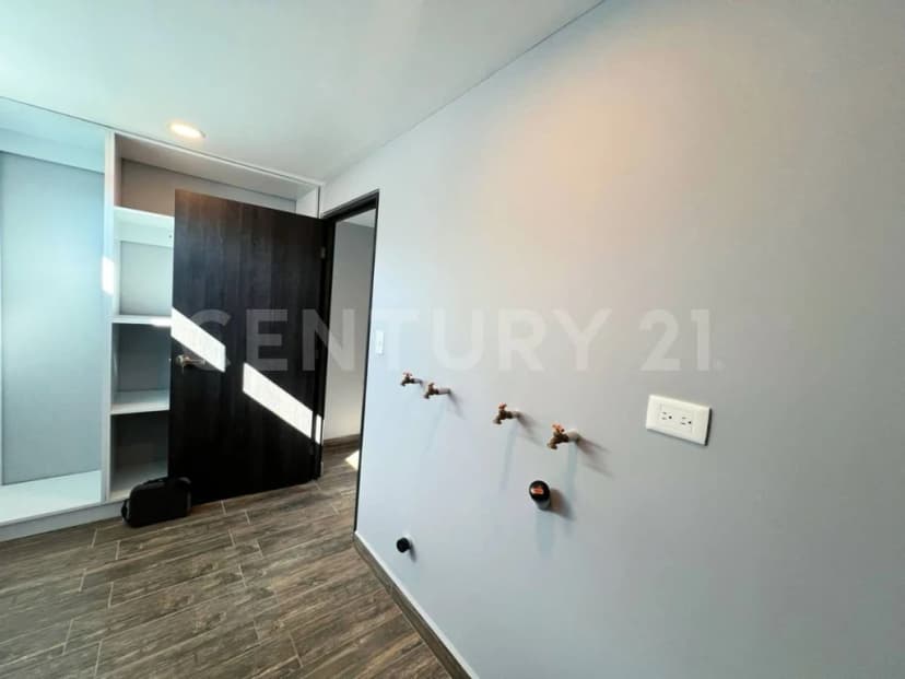 Gallery preview 2
