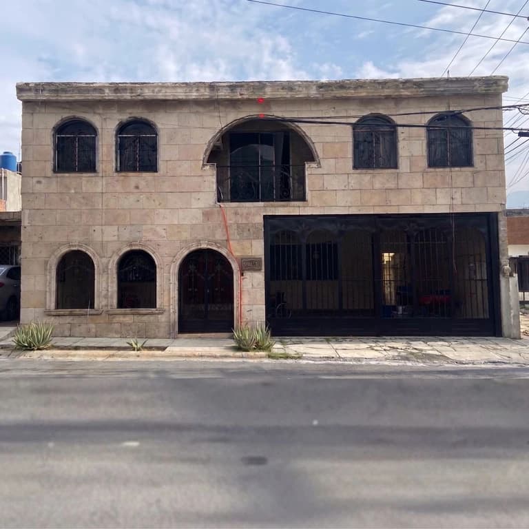 Gallery main