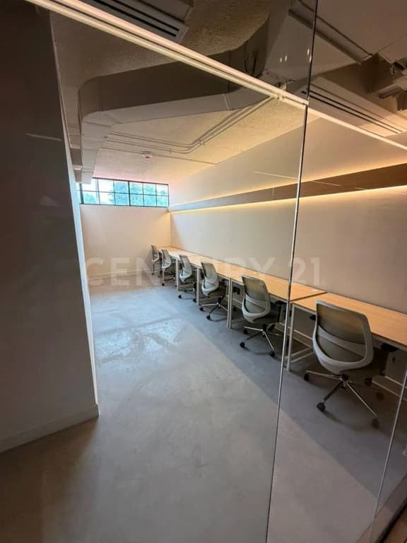 Gallery preview 2