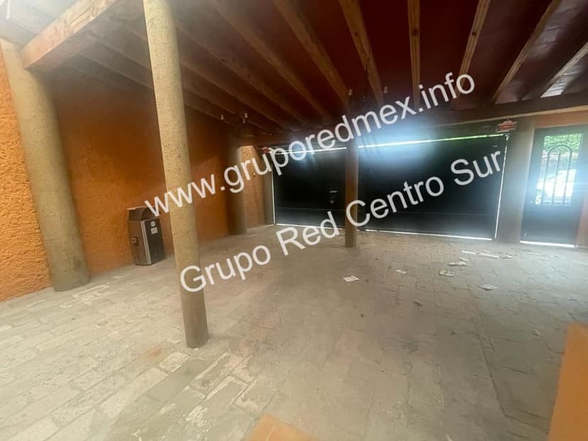 Gallery main
